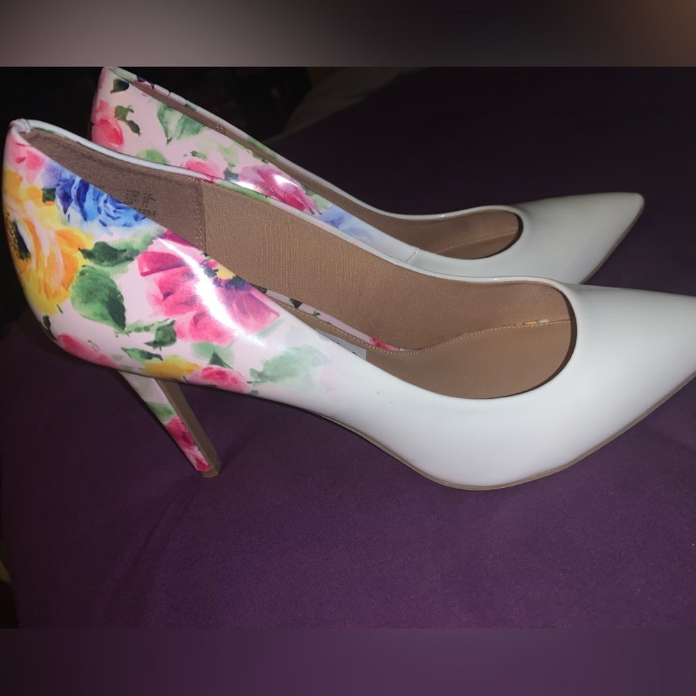 Christian Siriano Heels and Purse Set